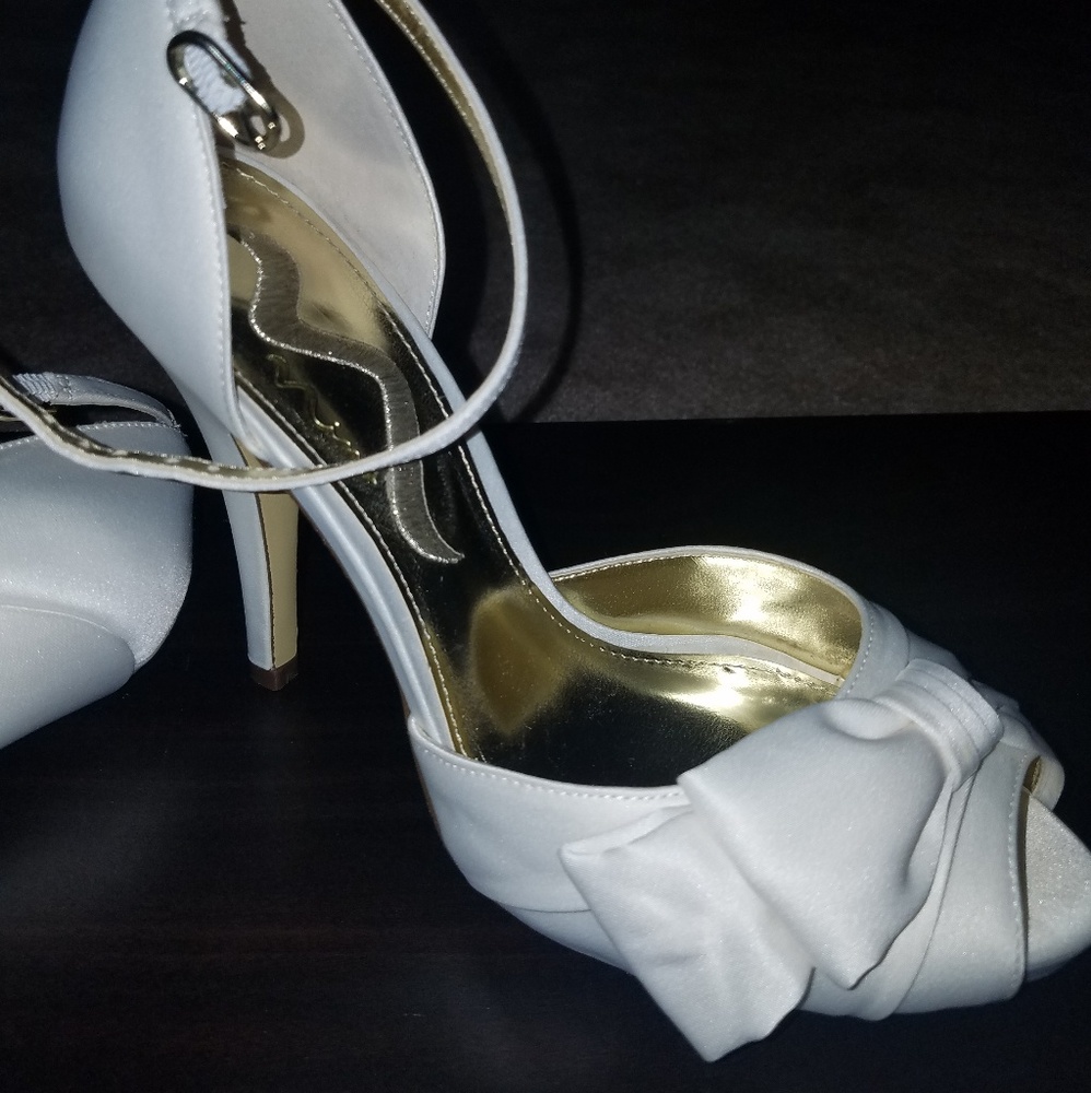 Satin Wedding / Special Occasion Pumps